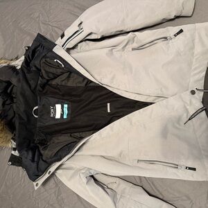 Roxy Light Gray Snow Jacket